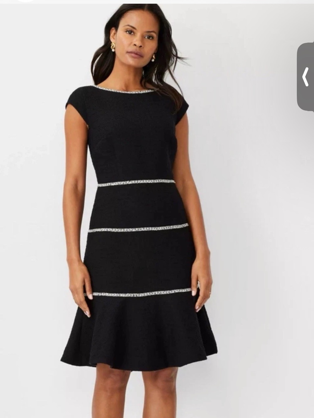 Ann Taylor Sleeveless Tweed Black Dress Size 6
